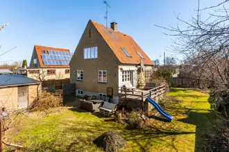 Villa på Røde Mellemvej 104, 2300 København S