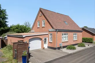 Villa på Krusbjergvej 51, 6870 Ølgod
