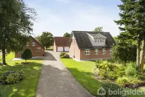 Villa på Brølbæk 27, 7150 Barrit