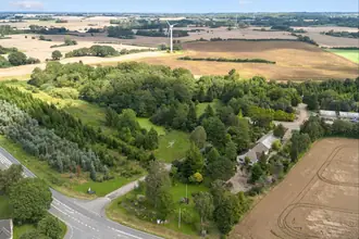Landejendom på Fåborgvej 2, Heden, 5750 Ringe