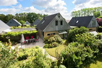 Villa på Bispevej 37C, Stavtrup, 8260 Viby J