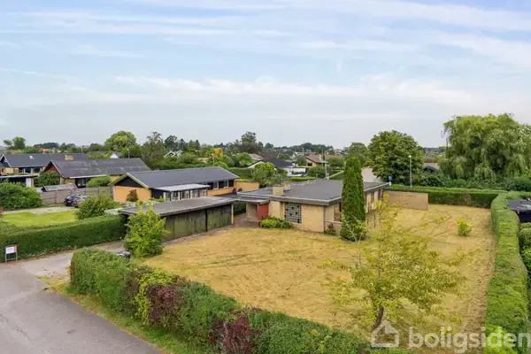 Villa på Holmegårdsparken 4, 3320 Skævinge