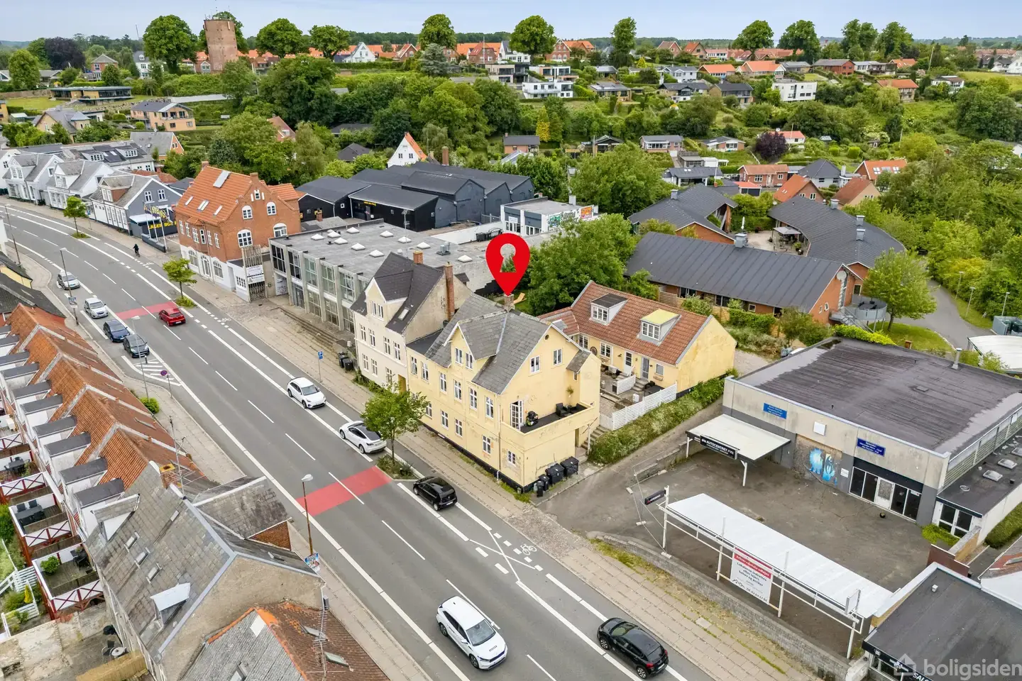 Svendborg fra første række – med udsigt og stor altan