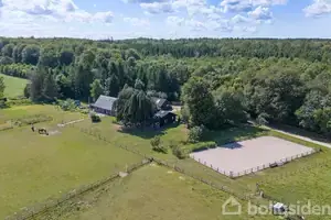 Landejendom på Hornbækvej 880, 3100 Hornbæk
