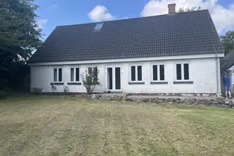 Villa på Hovedvejen 84, 5771 Stenstrup