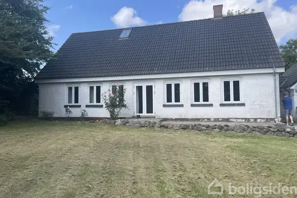 Villa på Hovedvejen 84, 5771 Stenstrup