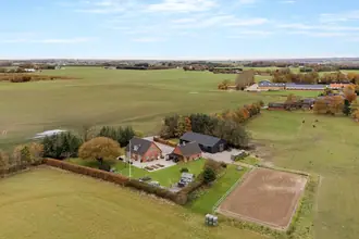 Landejendom på Hvilstedvej 7, Onsted, 8355 Solbjerg