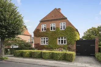Villa på Poppelvej 12, 5230 Odense M