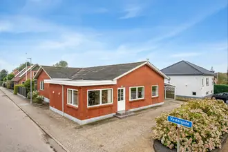 Villa på Hovedgaden 107, 6971 Spjald