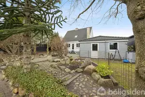 Villa på Hovedgaden 83, 8831 Løgstrup