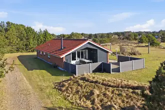Fritidshus på Engesøvej 35, 6853 Vejers Strand