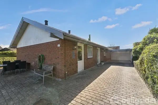 Villa på Stedmodervej 1, 3390 Hundested