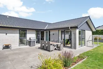 Villa på Høghus 111, 8300 Odder