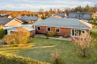 Villa på Ellen Marsvins Alle 23, Thurø, 5700 Svendborg