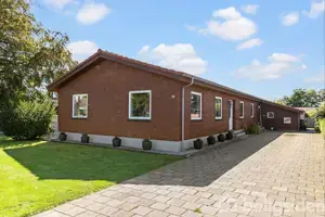 Villa på Brogade 39, 9370 Hals