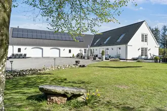 Villa på Bollervej 160, 9830 Tårs