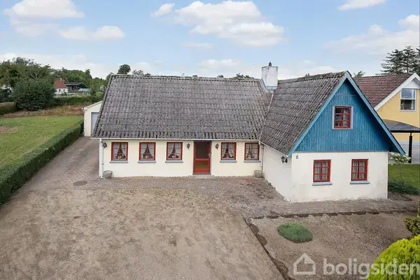 Villa på Kapelvej 6, 5592 Ejby