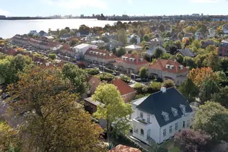 Villa på Strandvejen 142B, 2920 Charlottenlund