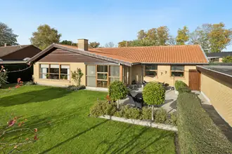 Villa på Edderfuglevej 22, Studstrup, 8541 Skødstrup