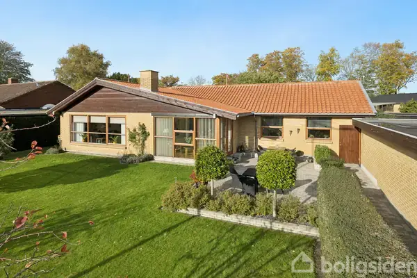 Villa på Edderfuglevej 22, 8541 Skødstrup