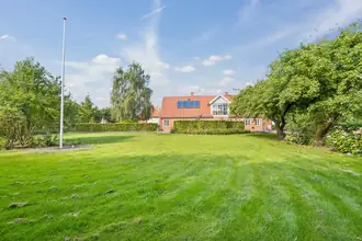 Villa på Labingvej 7, Labing, 8462 Harlev J