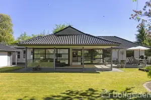 Villa på Dyrupgårds Allé 119, 5250 Odense SV