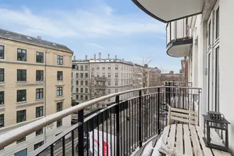 Ejerlejlighed på Dybbølsgade 54, 4. th., 1721 København V