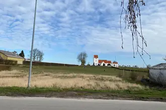 Helårsgrund på Aakjærvej 4, Falling, 8300 Odder