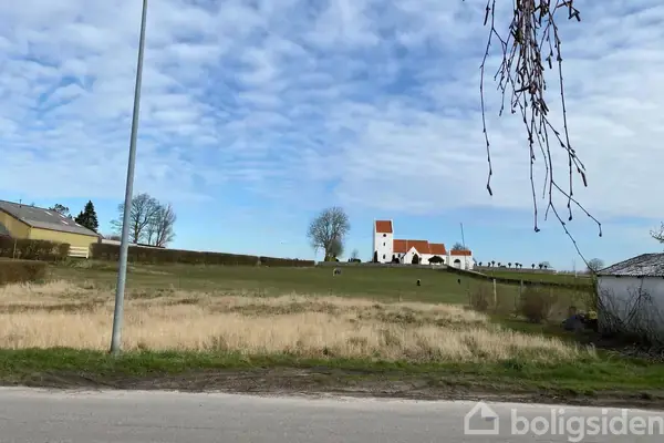 Helårsgrund på Aakjærvej 4, 8300 Odder