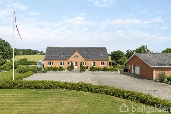 Villa på Bækmandsvej 7, 8762 Flemming