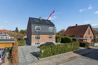 Villa på Jupitervej 10, 2720 Vanløse