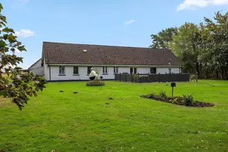 Villa på Bredholtvej 6, 9330 Dronninglund