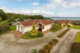 Fritidshus på Hvedemarken 7, Grønninghoved, 6093 Sjølund