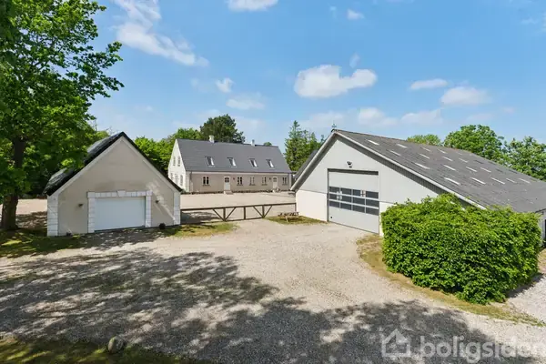 Villa på Dyssevej 1A, 4690 Haslev