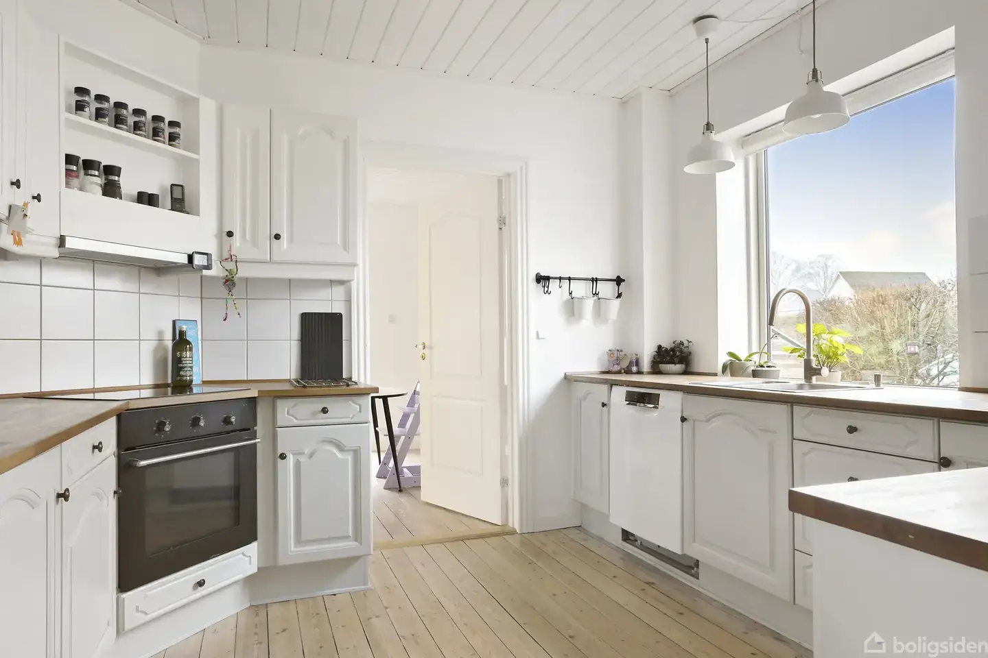 Villa på Stationsvej 6, 6622 Bække