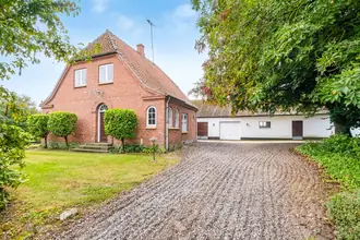 Villa på Midskovvej 261, Midskov, 5370 Mesinge