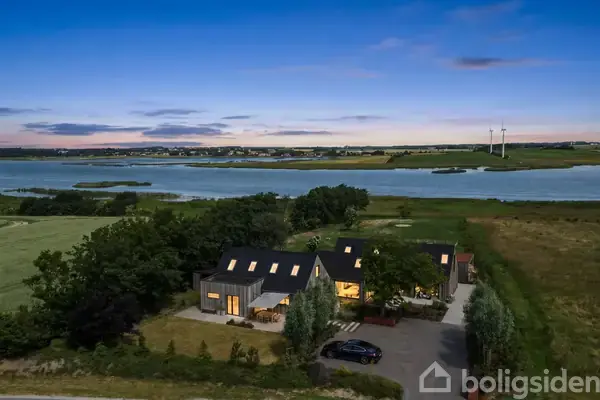 Villa på Munksjørupvej 89, 9670 Løgstør
