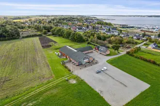 Landejendom på Illerisørevej 38C, Hvalpsund, 9640 Farsø