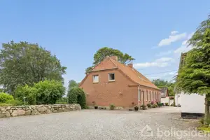 Landejendom på Skelhøjevej 15, 8800 Viborg