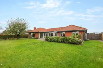 Villa på Blomstertoften 103, Tjørring, 7400 Herning