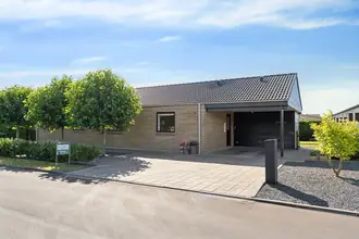 Villa på Æblevænget 2A, Ejlstrup, 5200 Odense V