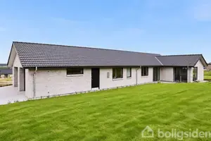 Villa på Karen Poulsens Vej 54, 9300 Sæby