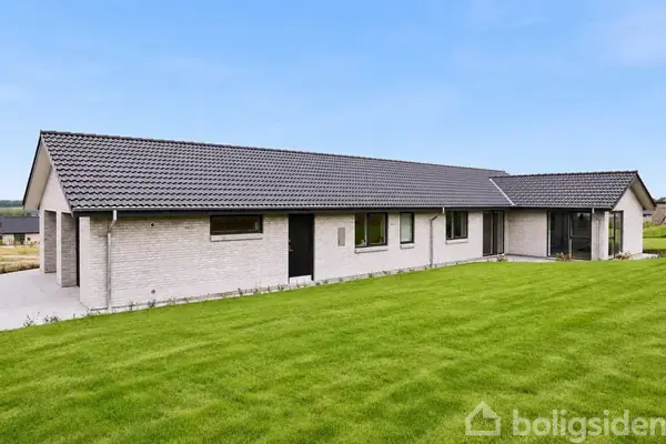 Villa på Karen Poulsens Vej 54, 9300 Sæby