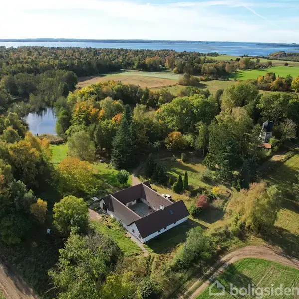 Landejendom på Nordvejen 42, 4050 Skibby