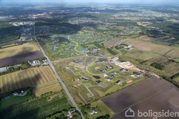 Helårsgrund på Råbukken 6, 7500 Holstebro