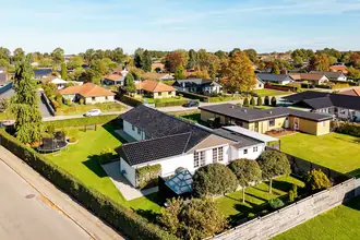 Villa på Lundekærsvej 45, Bellinge, 5250 Odense SV