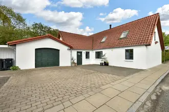 Villa på Ørskovvej 2, Snejbjerg, 7400 Herning
