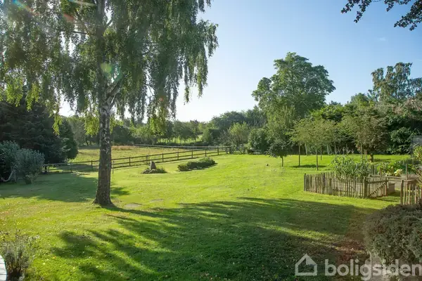 Landejendom på Veksebovej 8, 3480 Fredensborg