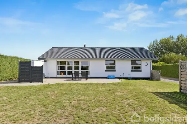 Villa på Syrenvej 3, 4540 Fårevejle