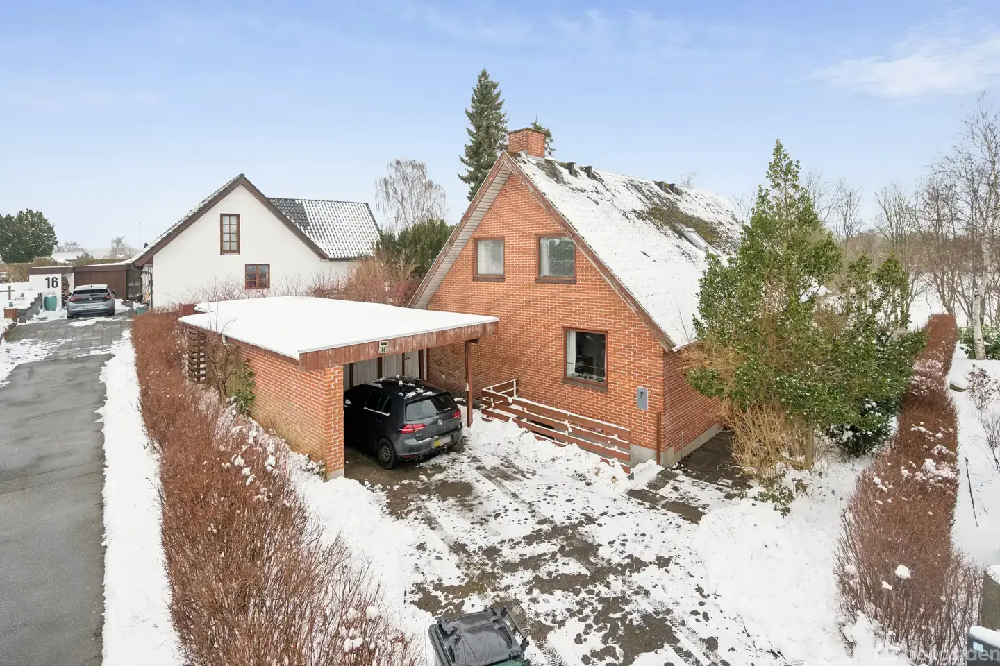 Villa på Miravej 14, 8382 Hinnerup